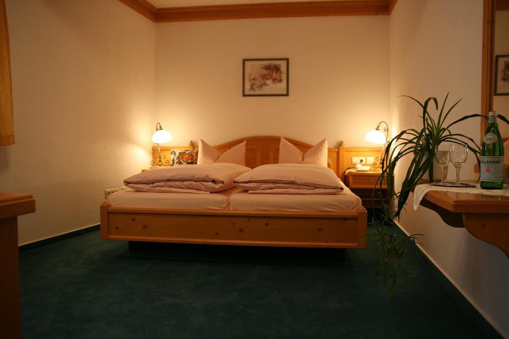 Schlosshotel אייזנבאך חדר תמונה