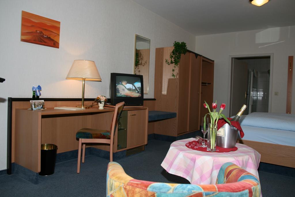 Schlosshotel אייזנבאך חדר תמונה
